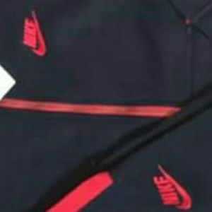 Meet your Posher, Carlos